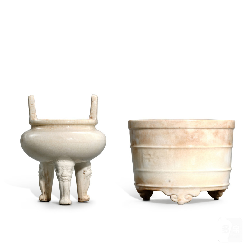 Two Chaozhou white-glazed incense burners, Yuan - Ming dynasty | 元至明 潮州窰白釉香爐兩件